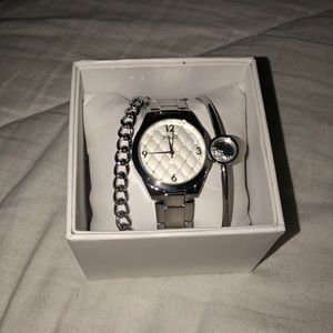 Watch set
